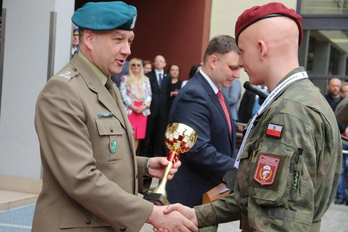 Zdjęcie nr 151 z galerii Wyłoniliśmy najlepszych w Ogólnopolskim Turnieju Klas o Profilu Mundurowym!
