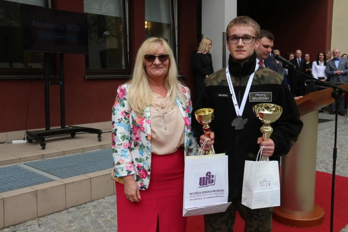 Zdjęcie nr 152 z galerii Wyłoniliśmy najlepszych w Ogólnopolskim Turnieju Klas o Profilu Mundurowym!