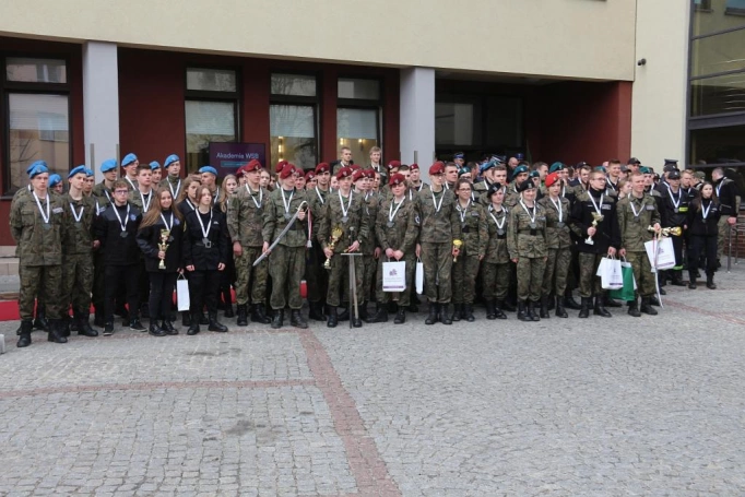 Zdjęcie nr 166 z galerii Wyłoniliśmy najlepszych w Ogólnopolskim Turnieju Klas o Profilu Mundurowym!