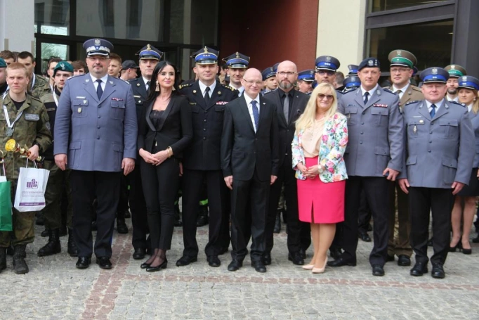 Zdjęcie nr 5 z galerii Wyłoniliśmy najlepszych w Ogólnopolskim Turnieju Klas o Profilu Mundurowym!