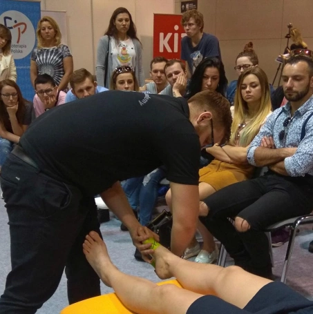 Zdjęcie nr 6 z galerii Warsztaty "Trening fukcjonalny w fizjoterapii i sporcie"