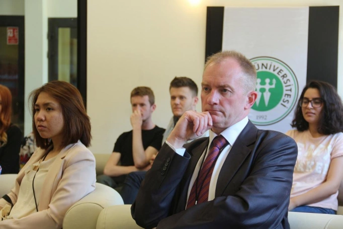Zdjęcie nr 12 z galerii Akademia WSB organizowała III European Congress for Economics Issues