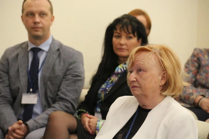 Zdjęcie nr 12 z galerii Doktoranci z całej Polski rozmawiali o paradygmatach współczesnego zarządzania organizacjami