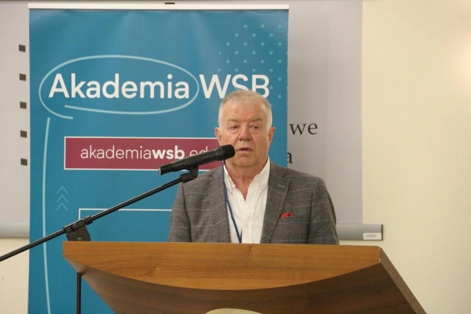 Zdjęcie nr 21 z galerii Doktoranci z całej Polski rozmawiali o paradygmatach współczesnego zarządzania organizacjami