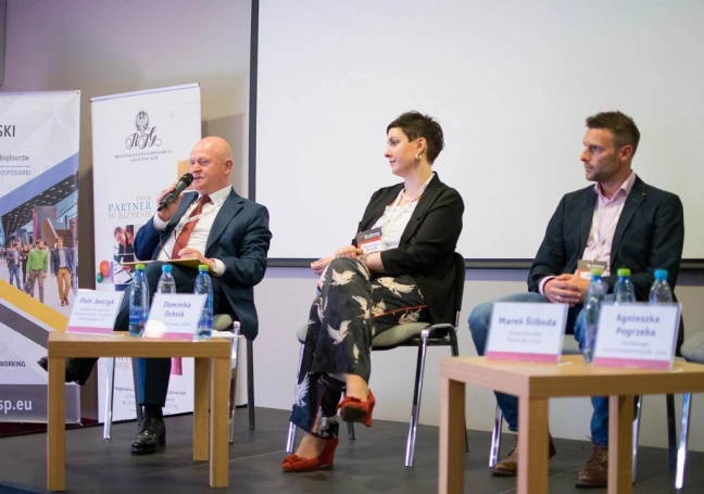 Zdjęcie nr 4 z galerii Akademia WSB partnerem konferencji "Do sukcesu! Akademia HR"