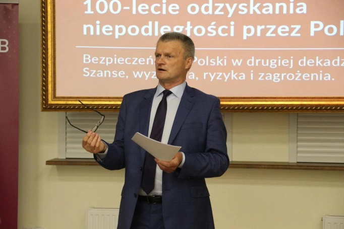 Zdjęcie nr 11 z galerii Bezpieczeństwo Polski w drugiej dekadzie XXI wieku - za nami II Międzynarodowa Konferencja Naukowa z okazji 100-lecia odzyskania niepodległości