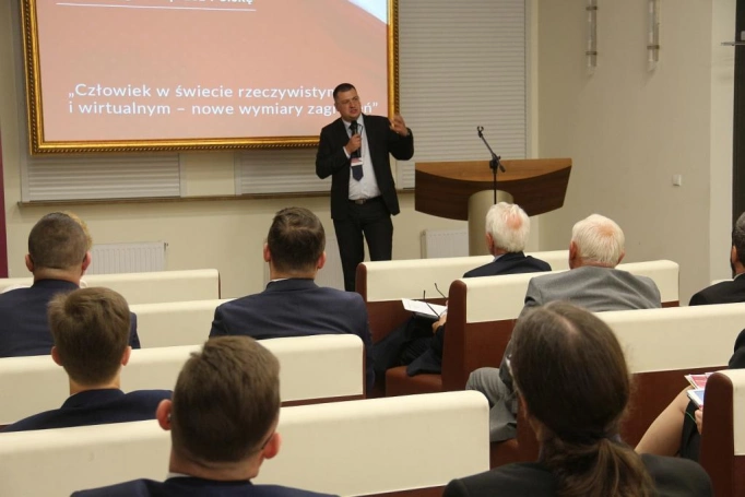 Zdjęcie nr 23 z galerii Bezpieczeństwo Polski w drugiej dekadzie XXI wieku - za nami II Międzynarodowa Konferencja Naukowa z okazji 100-lecia odzyskania niepodległości