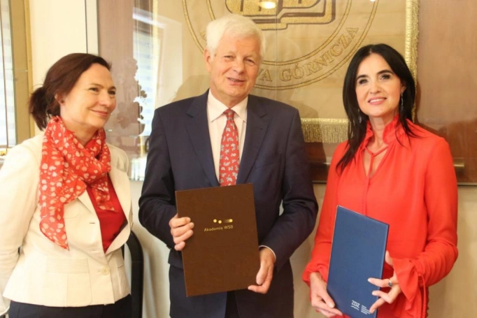 Zdjęcie nr 3 z galerii Zakład Doskonalenia Zawodowego w Katowicach partnerem Akademii WSB
