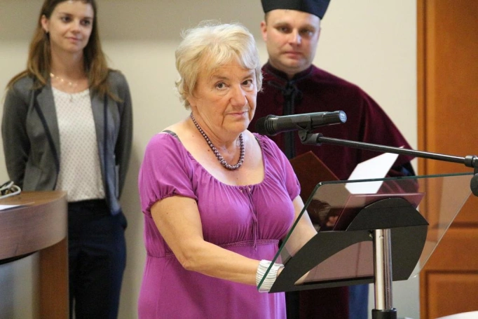 Zdjęcie nr 33 z galerii Słuchacze Uniwersytetu Trzeciego Wieku Akademii WSB zakończyli rok akademicki 