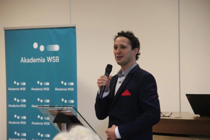 Zdjęcie nr 11 z galerii Zainaugurowaliśmy Letnią Akademię Seniora w Akademii WSB