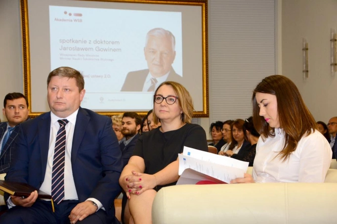 Zdjęcie nr 7 z galerii Dr Jarosław Gowin w Akademii WSB