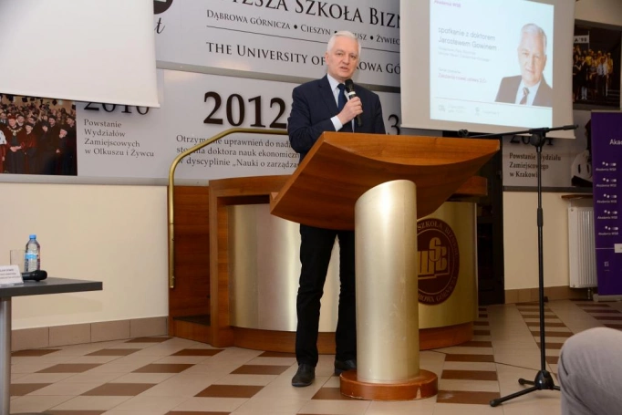 Zdjęcie nr 9 z galerii Dr Jarosław Gowin w Akademii WSB