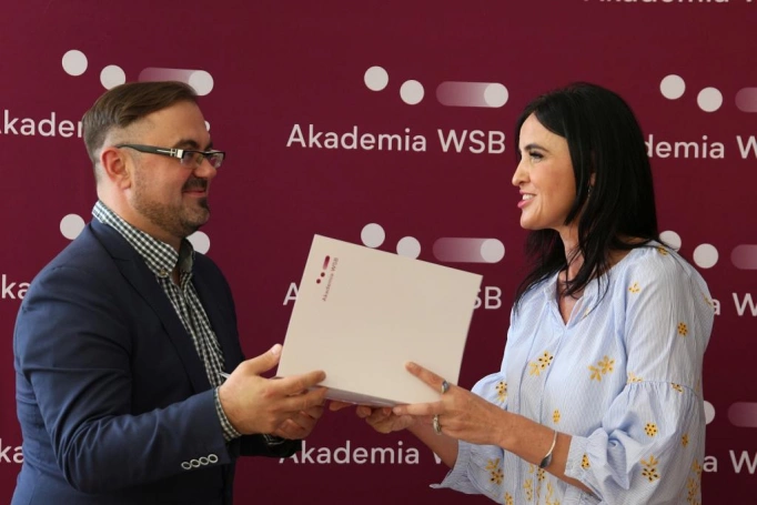 Zdjęcie nr 16 z galerii Święto Akademii WSB - kolejne wyróżnienia dla pracowników Akademii WSB