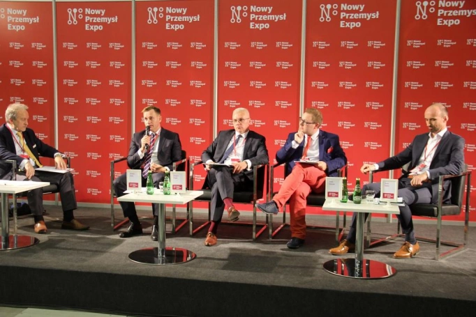 Zdjęcie nr 15 z galerii Eksperci Akademii WSB podczas kongresu Nowy Przemysł Expo