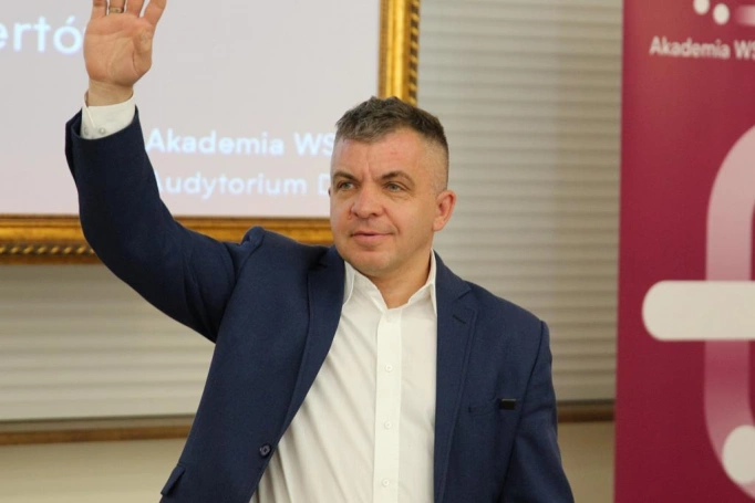 Zdjęcie nr 17 z galerii Kolejni członkowie w Radzie Ekspertów Akademii WSB