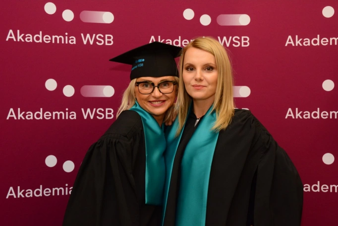 Zdjęcie nr 108 z galerii Absolwenci studiów licencjackich i inżynierskich odebrali dyplomy, przyznano wyróżnienie "Lider Roku"