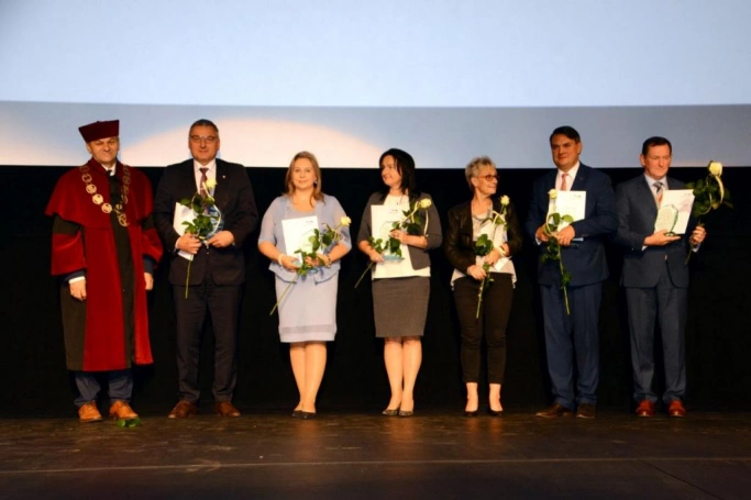 Zdjęcie nr 17 z galerii Senioralia Metropolitalne 2018 w Akademii WSB