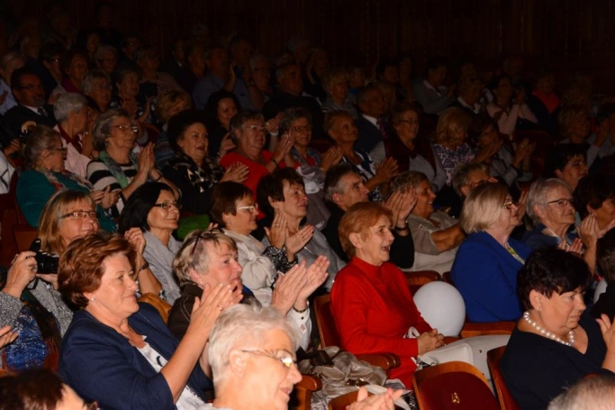 Zdjęcie nr 34 z galerii Senioralia Metropolitalne 2018 w Akademii WSB