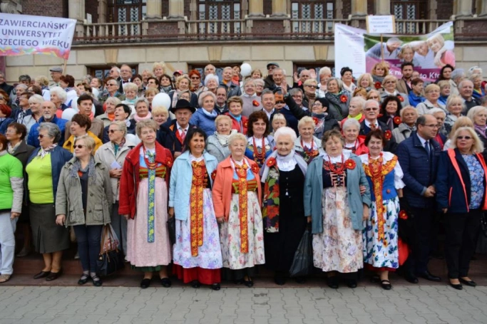 Zdjęcie nr 7 z galerii Senioralia Metropolitalne 2018 w Akademii WSB
