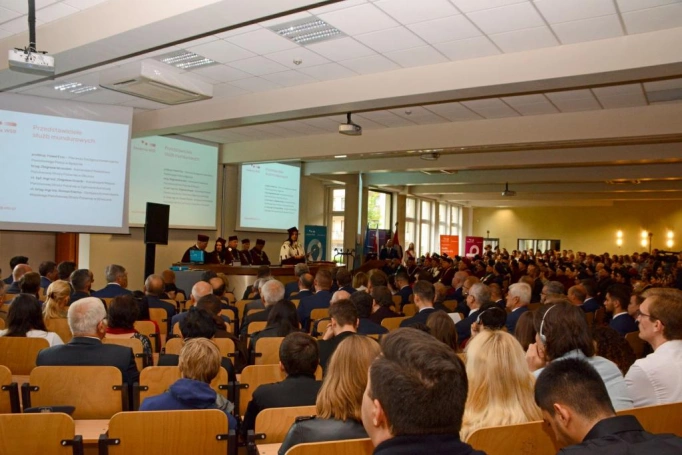 Zdjęcie nr 40 z galerii Inauguracja roku akademickiego 2018/2019 - już za nami