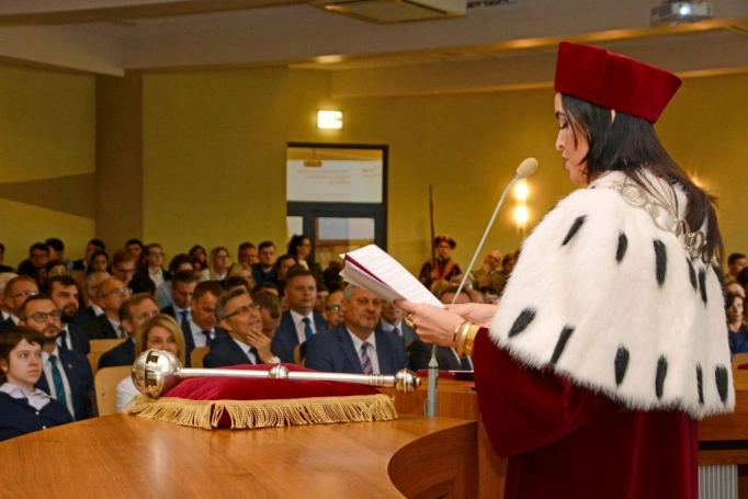Zdjęcie nr 23 z galerii Inauguracja roku akademickiego 2018/2019 - już za nami