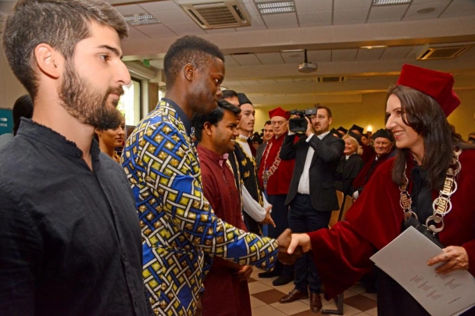 Zdjęcie nr 50 z galerii Inauguracja roku akademickiego 2018/2019 - już za nami