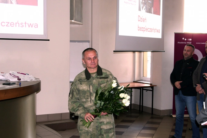 Zdjęcie nr 3 z galerii Bezpiecznie już było? Spotkanie z gen. Romanem Polko oraz dr Pauliną Polko