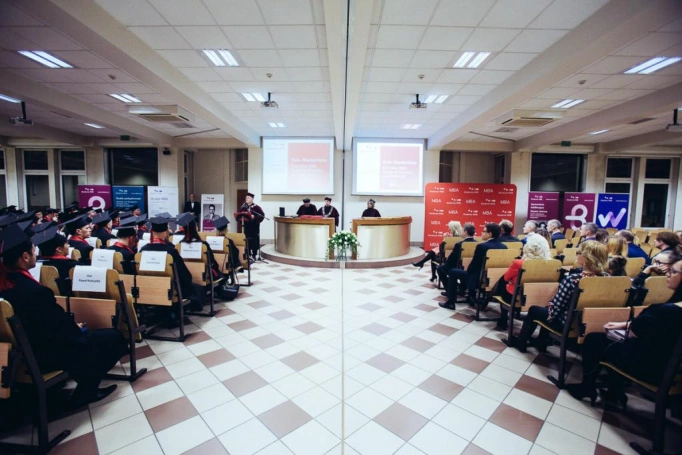 Zdjęcie nr 4 z galerii Gala akademicka Executive MBA oraz Master of Business Administration (Partner kierunku: EY Academy of Business)