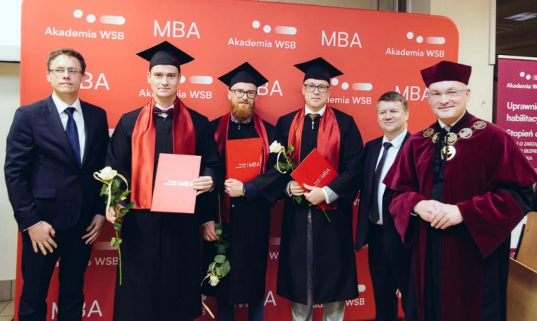 Zdjęcie nr 35 z galerii Gala akademicka Executive MBA oraz Master of Business Administration (Partner kierunku: EY Academy of Business)