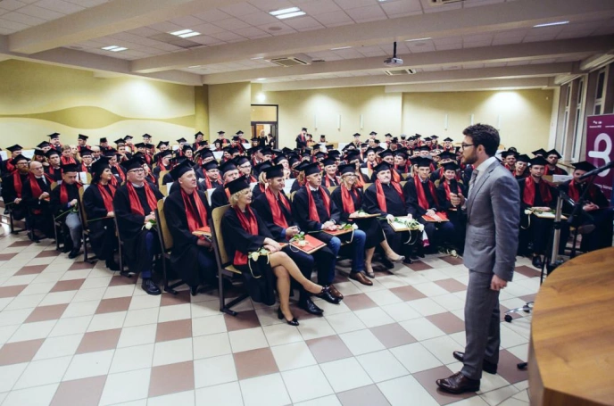 Zdjęcie nr 37 z galerii Gala akademicka Executive MBA oraz Master of Business Administration (Partner kierunku: EY Academy of Business)