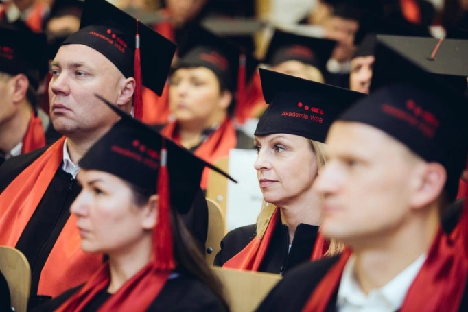 Zdjęcie nr 42 z galerii Gala akademicka Executive MBA oraz Master of Business Administration (Partner kierunku: EY Academy of Business)