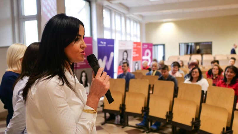 Zdjęcie nr 4 z galerii 100 kobiet Akademii WSB na 100 lat