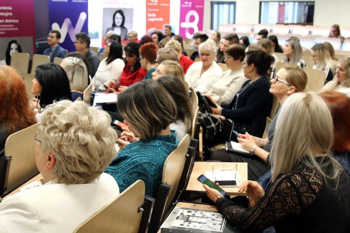 Zdjęcie nr 15 z galerii 100 kobiet Akademii WSB na 100 lat