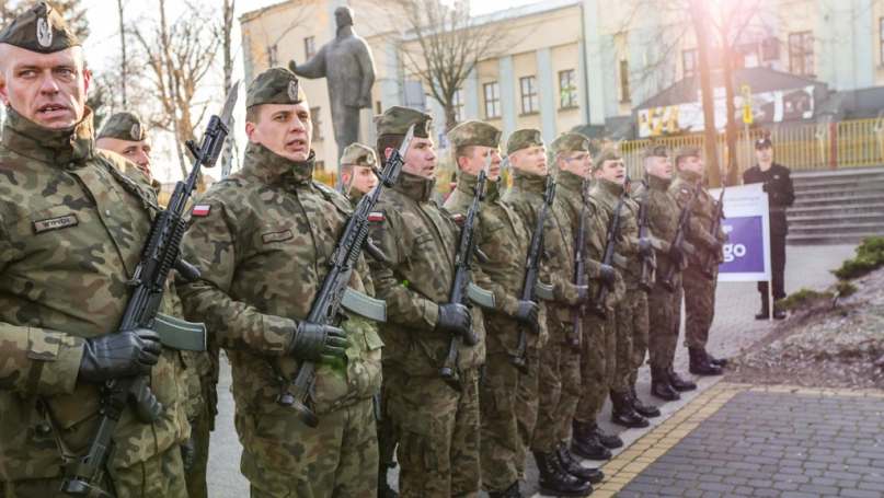 Zdjęcie nr 23 z galerii Dzień podchorążego w Akademii WSB