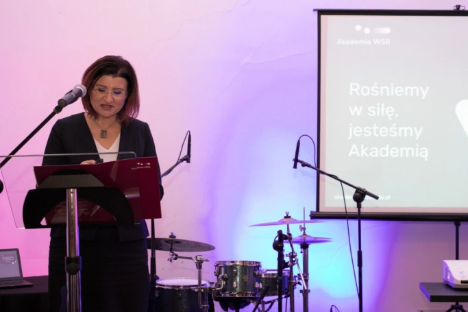 Zdjęcie nr 23 z galerii Jubileusz 10-lecia Wydziału Zamiejscowego w Cieszynie połączony z uroczystą Inauguracją Instytutu Studiów nad Współpracą Terytorialną i Międzyorganizacyjną