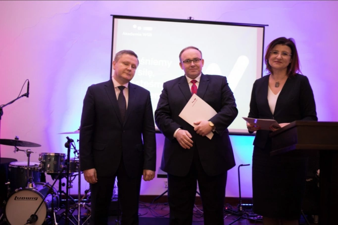 Zdjęcie nr 28 z galerii Jubileusz 10-lecia Wydziału Zamiejscowego w Cieszynie połączony z uroczystą Inauguracją Instytutu Studiów nad Współpracą Terytorialną i Międzyorganizacyjną