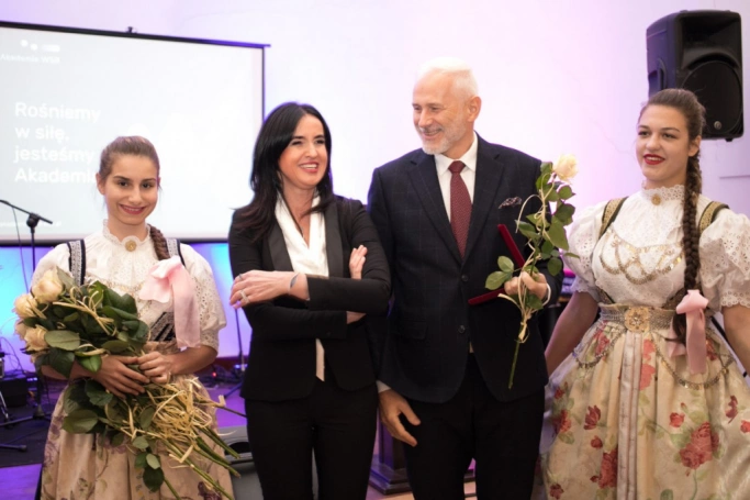 Zdjęcie nr 59 z galerii Jubileusz 10-lecia Wydziału Zamiejscowego w Cieszynie połączony z uroczystą Inauguracją Instytutu Studiów nad Współpracą Terytorialną i Międzyorganizacyjną