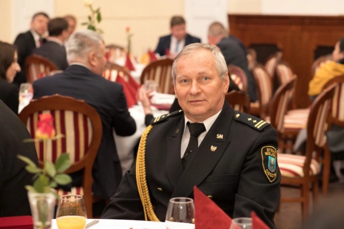 Zdjęcie nr 78 z galerii Jubileusz 10-lecia Wydziału Zamiejscowego w Cieszynie połączony z uroczystą Inauguracją Instytutu Studiów nad Współpracą Terytorialną i Międzyorganizacyjną