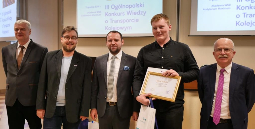 Zdjęcie nr 24 z galerii Złote Indeksy dla zwycięzców III Ogólnopolskiego Konkursu Wiedzy o Transporcie Kolejowym