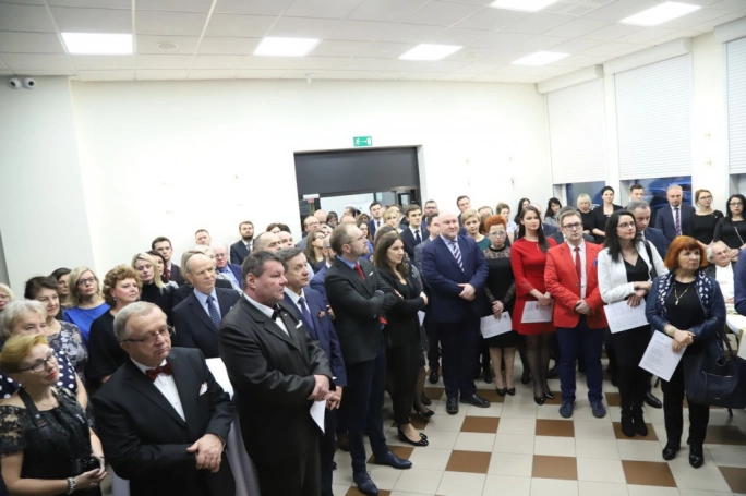 Zdjęcie nr 20 z galerii Spotkanie wigilijno-noworoczne w Akademii WSB