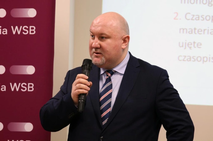 Zdjęcie nr 12 z galerii Spotkanie z doktorem Aleksandrem Dańdą