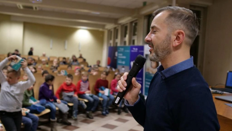 Zdjęcie nr 4 z galerii „Świat jest z klocków” – wykład dra Tomasza Rożka w Akademii WSB