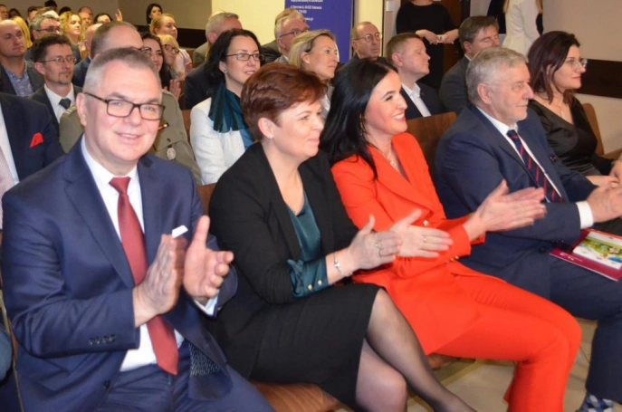 Zdjęcie nr 27 z galerii Spotkanie noworoczne Wydziału Zamiejscowego w Cieszynie Akademii WSB