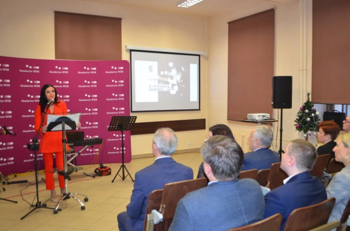 Zdjęcie nr 7 z galerii Spotkanie noworoczne Wydziału Zamiejscowego w Cieszynie Akademii WSB