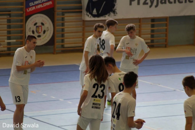 Zdjęcie nr 6 z galerii Wychowanie dzieci i młodzieży przez sport - Nowe możliwości - Futsal