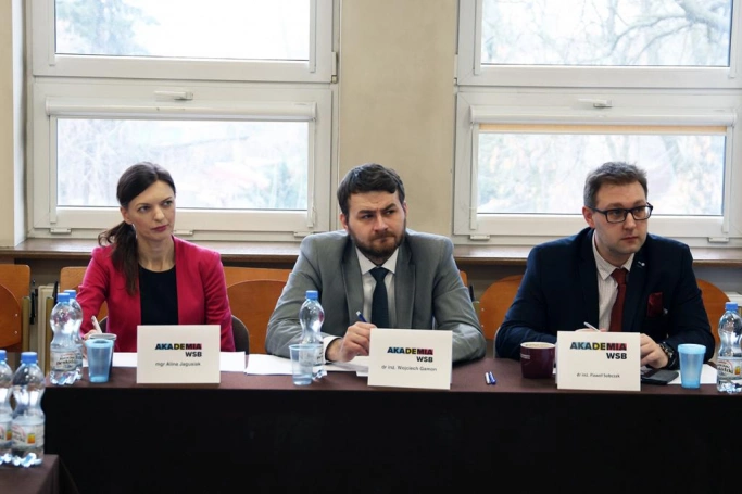 Zdjęcie nr 2 z galerii Po oksfordzku w Akademii WSB