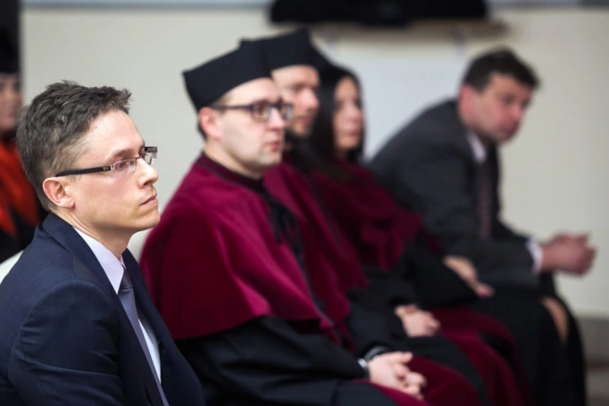 Zdjęcie nr 7 z galerii Absolwenci kierunku MBA (Partner kierunku: EY Academy of Business) odebrali dyplomy!