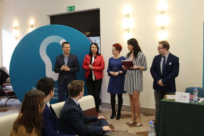Zdjęcie nr 17 z galerii  Finał IV Turnieju Debat Oksfordzkich. "Złoty Argument 2019" w rękach liceum z Tychów