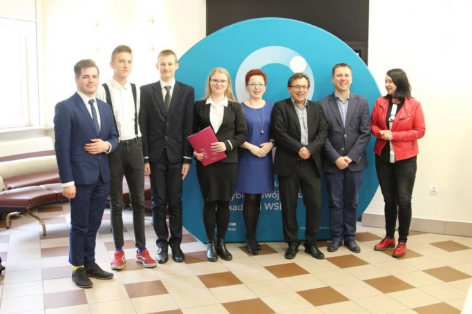 Zdjęcie nr 18 z galerii  Finał IV Turnieju Debat Oksfordzkich. "Złoty Argument 2019" w rękach liceum z Tychów