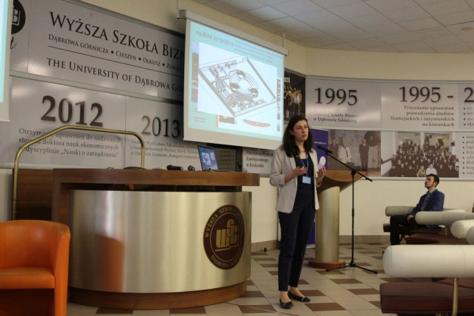 Zdjęcie nr 49 z galerii III Konferencja Naukowa z cyklu „Sukcesy i wyzwania w naukach o zarządzaniu. Od tradycji do współczesności”